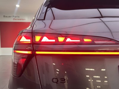 Audi Q3 HYBRIDE e-hybrid 272 ch S tronic 6 S line   - 6