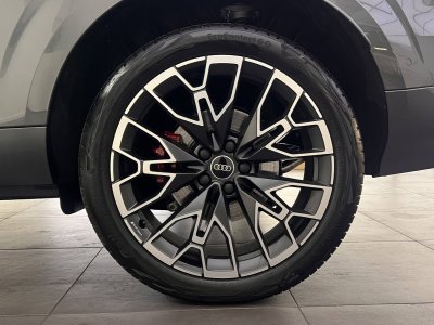 Audi Q3 HYBRIDE e-hybrid 272 ch S tronic 6 S line   - 10