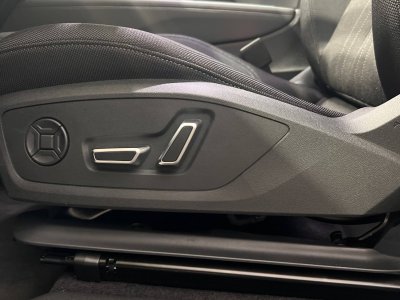 Audi Q3 HYBRIDE e-hybrid 272 ch S tronic 6 S line   - 20