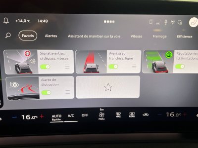 Audi Q3 HYBRIDE e-hybrid 272 ch S tronic 6 S line   - 42