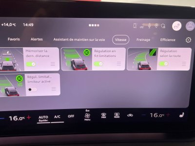 Audi Q3 HYBRIDE e-hybrid 272 ch S tronic 6 S line   - 51