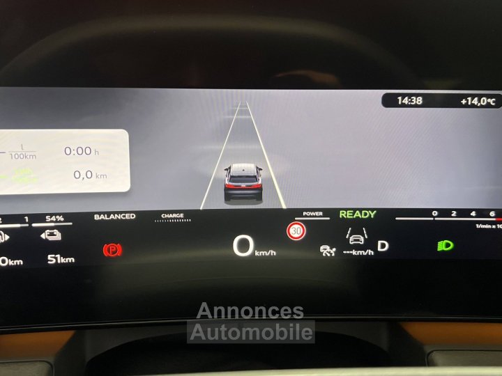 Audi Q3 HYBRIDE e-hybrid 272 ch S tronic 6 S line - 64