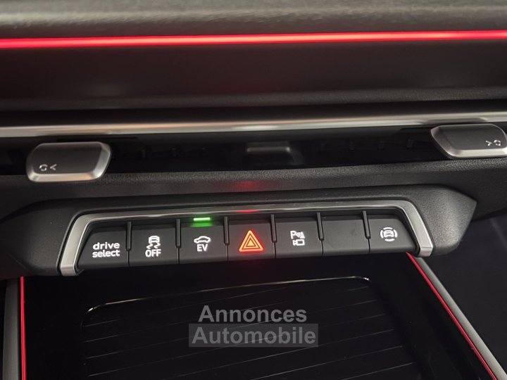 Audi Q3 HYBRIDE e-hybrid 272 ch S tronic 6 S line - 72