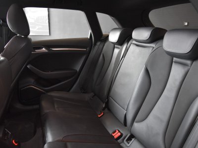 Audi A3 Sportback 14 TFSI e-tron 204 Ambition Luxe S tronic 6 - 17