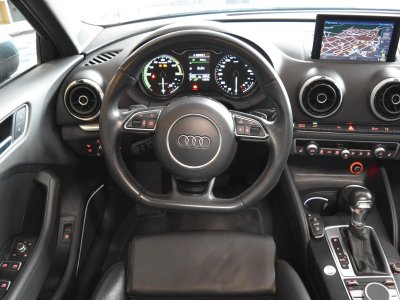 Audi A3 Sportback 14 TFSI e-tron 204 Ambition Luxe S tronic 6 - 25