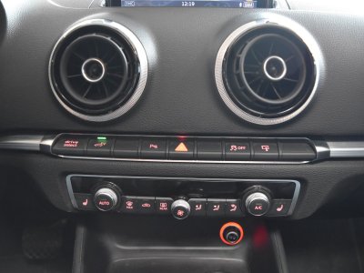 Audi A3 Sportback 14 TFSI e-tron 204 Ambition Luxe S tronic 6 - 32