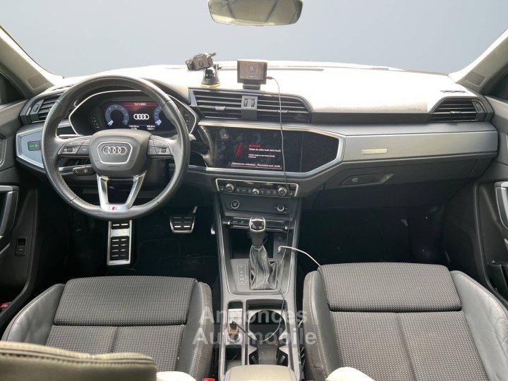 Audi Q3 35 TDI 150ch S line S tronic 7 *Suivi d'entretien complet / 1&egrave;re main* - 10