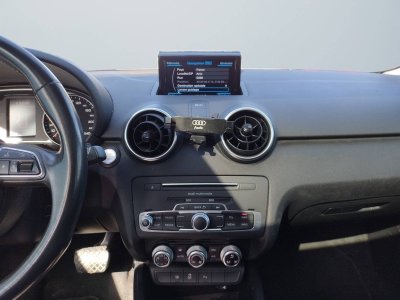 Audi A1 14 TFSI 125ch Ambition Luxe S tronic 7 ** DISTRIBUTION FAITES RECEMMENT / ENTRETIEN SUIVI / TOIT OUVRANT / BOITE AUTOMATIQUE **   - 13