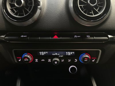 Audi A3 15 TFSI CoD 150 S tronic 7 Design - 31