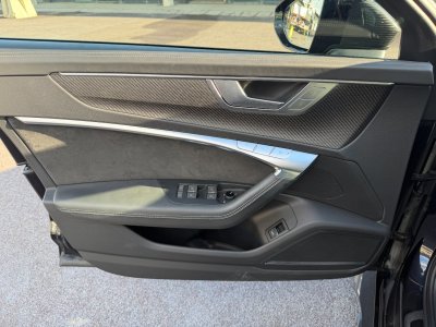 Audi RS6 RS6-R ABT 740CH 1/125   - 18