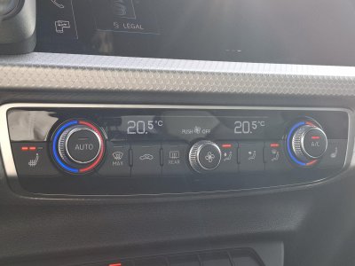 Audi A1 Sportback 35 TFSI 150 ch S tronic 7 S Line Plus   - 36