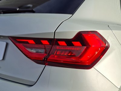 Audi A1 Sportback 35 TFSI 150 ch S tronic 7 S Line Plus   - 42