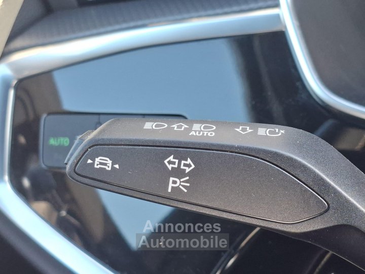 Audi Q3 Sportback 45 TFSIe 245 ch S tronic 6 S line - 12