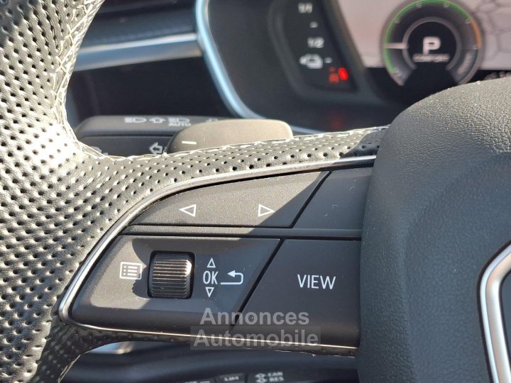 Audi Q3 Sportback 45 TFSIe 245 ch S tronic 6 S line - 17