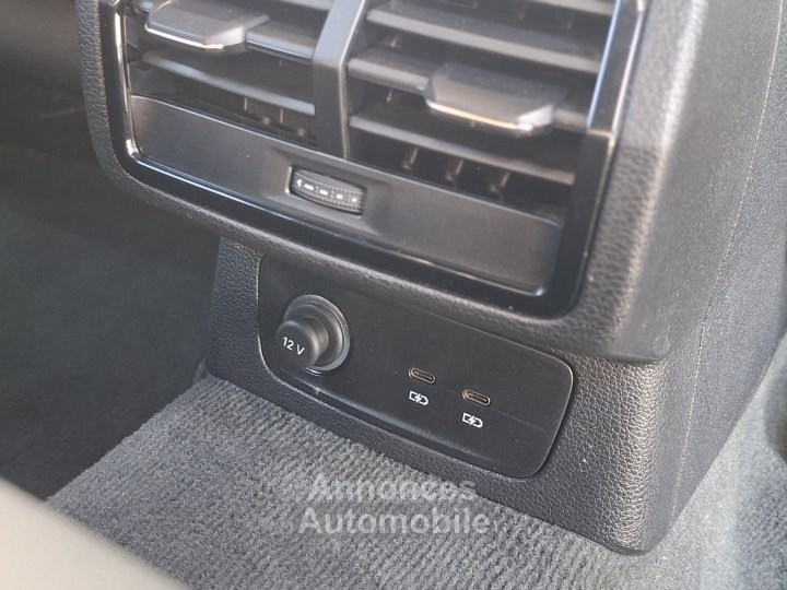 Audi Q3 Sportback 45 TFSIe 245 ch S tronic 6 S line - 45