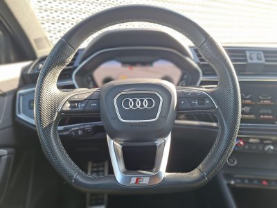 Audi Q3 Sportback 45 TFSIe 245 ch S tronic 6 S line   - 47