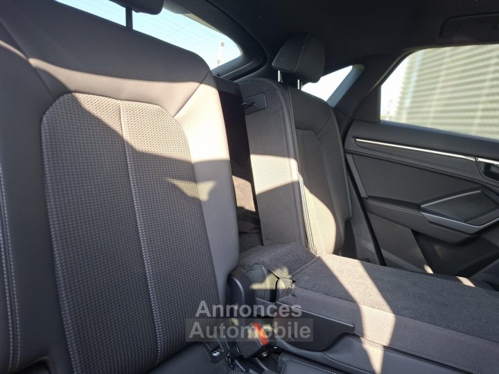 Audi Q3 Sportback 45 TFSIe 245 ch S tronic 6 S line - 54