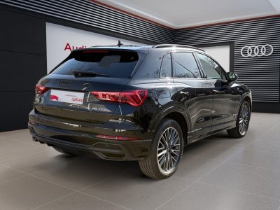 Audi Q3 45 TFSIe 245 ch S tronic 6 S line   - 3