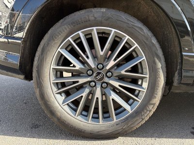 Audi Q3 45 TFSIe 245 ch S tronic 6 S line   - 11