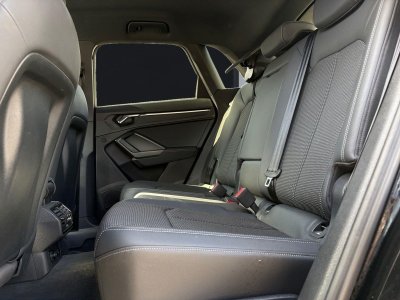 Audi Q3 45 TFSIe 245 ch S tronic 6 S line   - 15
