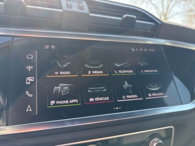 Audi Q3 45 TFSIe 245 ch S tronic 6 S line   - 21