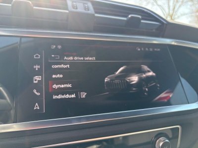 Audi Q3 45 TFSIe 245 ch S tronic 6 S line   - 25