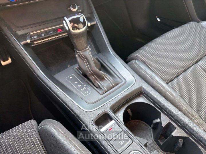 Audi Q3 45 TFSIe 245 ch S tronic 6 S line - 28