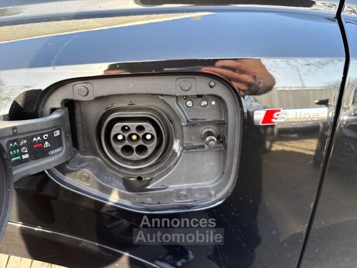 Audi Q3 45 TFSIe 245 ch S tronic 6 S line - 36