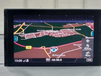 Audi Q2 14 TFSI COD 150 ch S tronic 7 Design   - 9