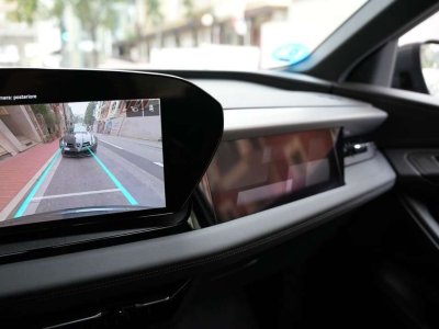 Audi Q6 e-tron Sportback 387 ch 100 kWh quattro S line   - 13