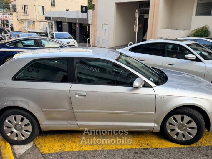 Audi A3 19 TDI 105CH AMBIENTE S TRONIC 6 3P - 6