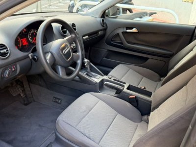 Audi A3 19 TDI 105CH AMBIENTE S TRONIC 6 3P - 11