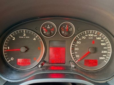 Audi A3 19 TDI 105CH AMBIENTE S TRONIC 6 3P - 15