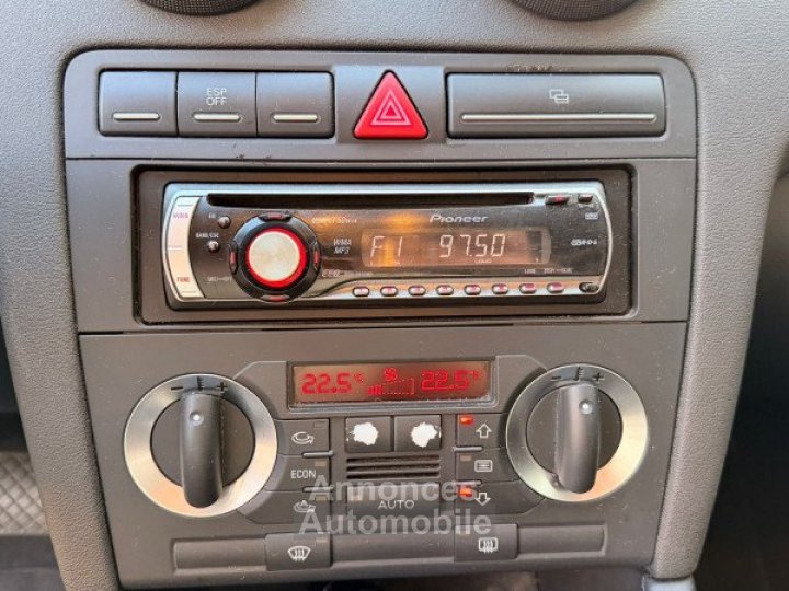 Audi A3 19 TDI 105CH AMBIENTE S TRONIC 6 3P - 17