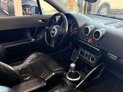 Audi TT ROADSTER 18T 180 ch ~ Si&egrave;ges chauffants ~ Bose ~ Distrib OK ~ Embrayage neuf ~ 100 % Ethanol ~ Rien &agrave; pr&eacute;voir ~ Clim auto   - 7