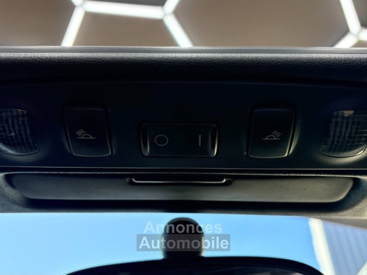 Audi TT ROADSTER 18T 180 ch ~ Si&egrave;ges chauffants ~ Bose ~ Distrib OK ~ Embrayage neuf ~ 100 % Ethanol ~ Rien &agrave; pr&eacute;voir ~ Clim auto - 23