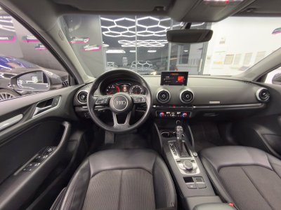 Audi A3 BERLINE 40 TDI 184 S tronic 7 Quattro Design   - 17
