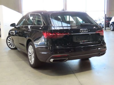 Audi A4 30TDi Avant Adv STRONIC   - 4