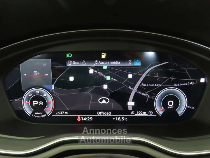 Audi A4 30TDi Avant Adv STRONIC - 11