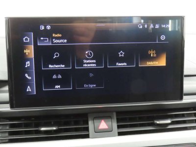 Audi A4 30TDi Avant Adv STRONIC   - 15