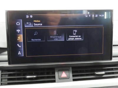 Audi A4 30TDi Avant Adv STRONIC   - 16