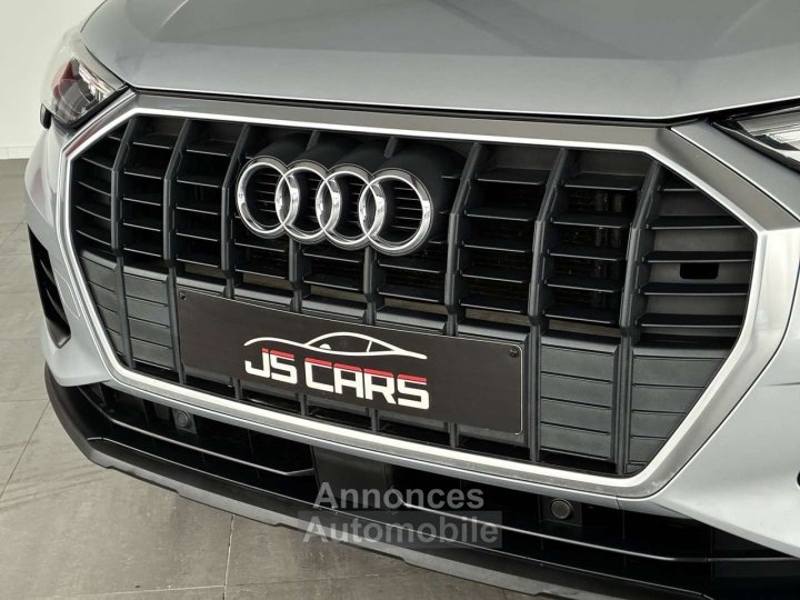 Audi Q3 20TDi-LED-COCKPIT-GPS-JANTES20-ATTELAGE-PDC - 4