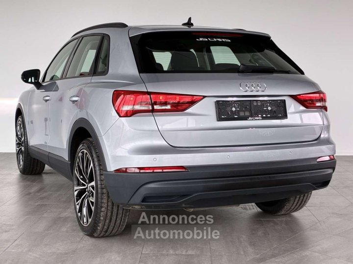 Audi Q3 20TDi-LED-COCKPIT-GPS-JANTES20-ATTELAGE-PDC - 9