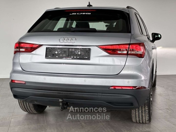 Audi Q3 20TDi-LED-COCKPIT-GPS-JANTES20-ATTELAGE-PDC - 12
