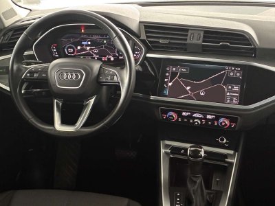 Audi Q3 20TDi-LED-COCKPIT-GPS-JANTES20-ATTELAGE-PDC   - 17