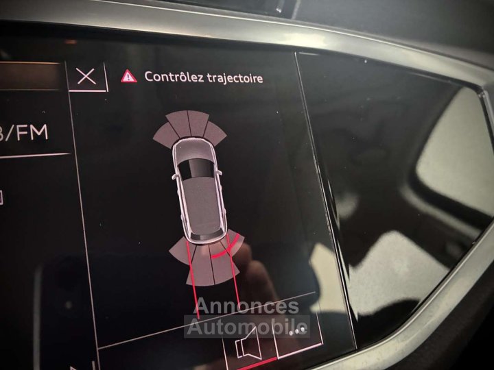 Audi Q3 20TDi-LED-COCKPIT-GPS-JANTES20-ATTELAGE-PDC - 21