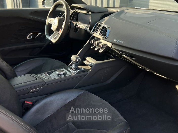 Audi R8 V10 RWD  en 2 roues motrices 52 L 540 ch pack carbone ext&eacute;rieur B&O malus pay&eacute; - 6