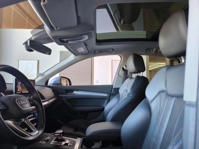 Audi Q5 40 TDI 190 Quattro S-Tronic7 S-LINE - 190cv / Toit ouvrant / Si&egrave;ges chauffants / Attelage   - 16