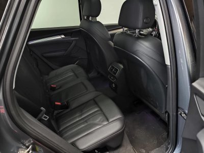 Audi Q5 40 TDI 190 Quattro S-Tronic7 S-LINE - 190cv / Toit ouvrant / Si&egrave;ges chauffants / Attelage   - 18