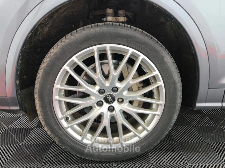 Audi Q5 40 TDI 190 Quattro S-Tronic7 S-LINE - 190cv / Toit ouvrant / Si&egrave;ges chauffants / Attelage - 27